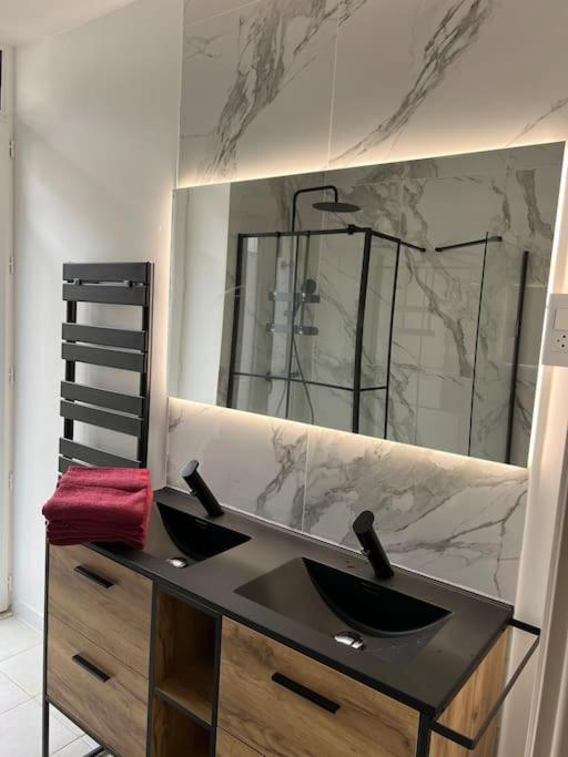 Appartement Le Chaleureux Luchonnais à Bagnères-de-Luchon Extérieur photo